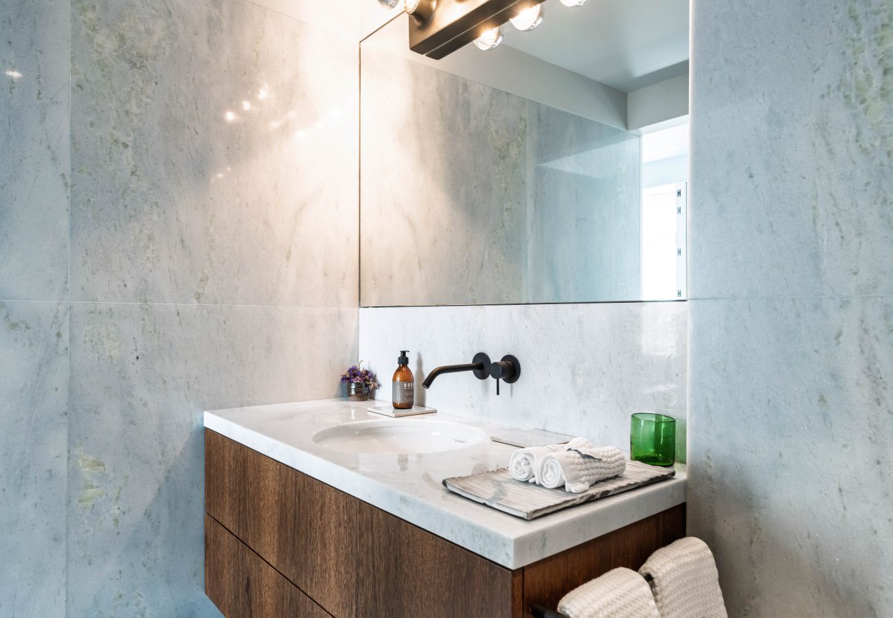 Apartamento em Porto - Porto Arts Club Apartment II by Feel Discovery