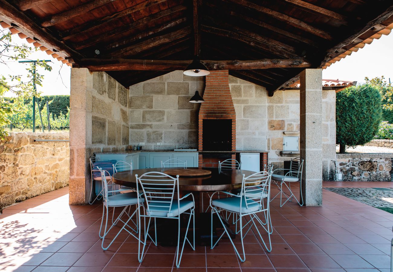 Villa in Armamar - Feel Discovery Casa da Capela