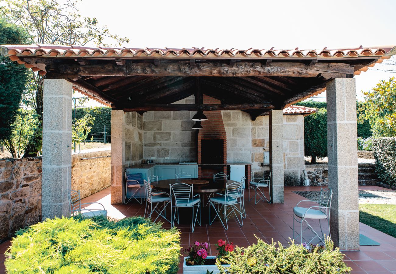 Villa in Armamar - Feel Discovery Casa da Capela