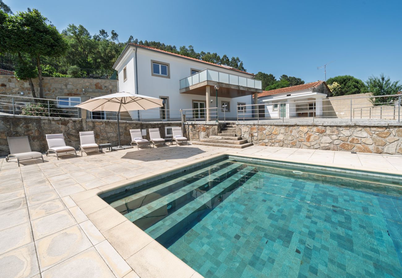 Villa in Cesar - Feel Discovery Casa do Pinheiro